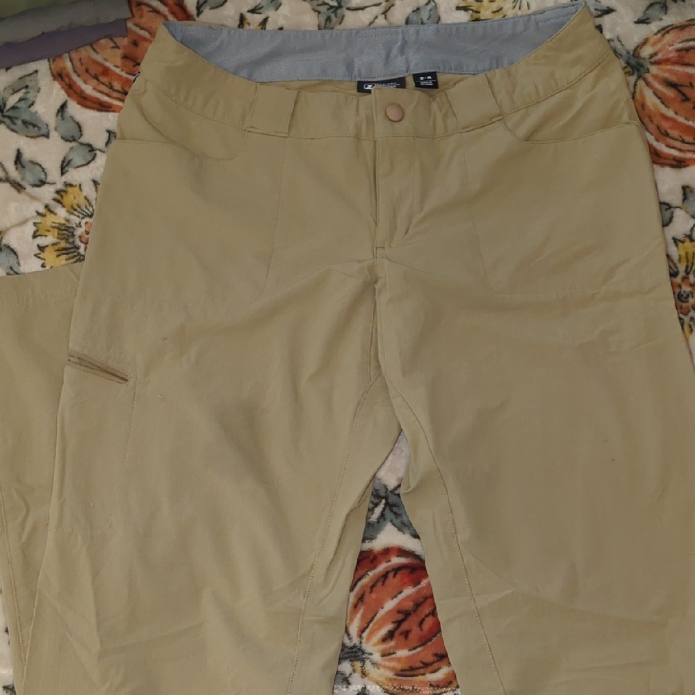 Eastern Mountain Sports Women's Khaki Cargo Pants